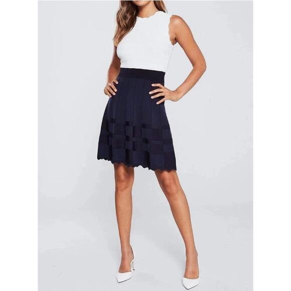Ted Baker London Stretch Knit Dress TBL Size 4 Women's Size 10 Cream Navy - Picture 1 of 13
